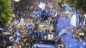 Manajemen Persib Bandung telah menyiapkan rute konvoi juara yang akan melintasi sejumlah kawasan ikonik dan bersejarah di Kota Bandung apabila Maung Bandung berhasil memastikan gelar Super League 2025/2026 pada Minggu, 24 Mei 2026.