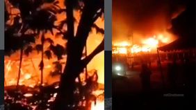 Belum diketahui penyebab kebakaran tersebut, namun api diduga berasal dari Ruang Tenguyun.