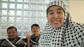 Sembilan warga negara Indonesia (WNI) yang tergabung dalam misi kemanusiaan Global Sumud Flotilla (GSF) kini telah dibebaskan dan berada di Istanbul, Turki. Setibanya di sana, mereka langsung ditemui oleh Maimon Herawati, salah satu Komite Pengarah G