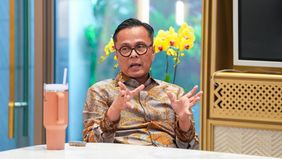 Kepala BP BUMN sekaligus COO Danantara, Dony Oskaria, memaparkan syarat ideal menjadi direksi BUMN tidak hanya memiliki kapasitas kepemimpinan yang kuat, tetapi juga kemampuan strategis dalam menghadapi dinamika bisnis dan tantangan global yang semak