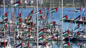 Indonesia bersama tujuh negara lainnya mengecam keras tindakan yang dilakukan pejabat Israel Itamar Ben-Gvir terhadap para peserta armada bantuan menuju Gaza yang ditahan oleh pasukan Israel.