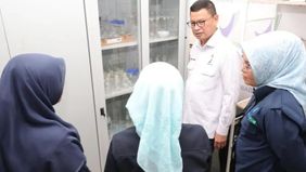 Badan Pengawas Obat dan Makanan (BPOM) berupaya memperkuat pengawasan obat dan makanan di wilayah Kepulauan Riau (Kepri) dengan meningkatkan status Unit Pelaksana Teknis (UPT) di daerah tersebut.