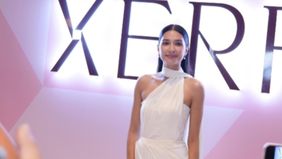 Rahasia cantik dan elegan ala Mikha Tambayong di usia 30-an, dengan melakukan perawatan XERF, teknologi dual-frequency monopolar RF pertama di dunia yang fokus pada stimulasi kolagen, efek lifting (pengencangan), dan tightening.