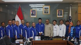 Federasi Serikat Pekerja Rokok Tembakau Makanan Minuman&ndash;Serikat Pekerja Seluruh Indonesia (FSP RTMM-SPSI) meminta Kementerian Ketenagakerjaan (Kemnaker) mengambil langkah aktif untuk mengantisipasi potensi pemutusan hubungan kerja (PHK).