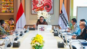 Kepala BP BUMN sekaligus COO Danantara Indonesia Dony Oskaria menargetkan menargetkan penyederhanaan 44 entitas usaha PLN Group menjadi 23 entitas pada tahun 2028.
