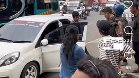 Korban diduga terkena serangan jantung.