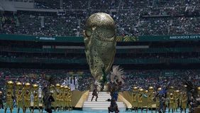  Ketua Asosiasi Sepak Bola Palestina, Jibril Rajoub, mengungkapkan bahwa dirinya hingga kini masih menunggu penerbitan visa untuk memasuki Amerika Serikat guna menghadiri rangkaian Piala Dunia 2026 bersama para pemimpin federasi sepak bola dari berba