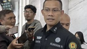 Kejaksaan Tinggi Jawa Barat (Kejati Jabar) menetapkan Wakil Bupati Indramayu, Syaefudin, bersama dua orang lainnya sebagai tersangka dalam kasus dugaan korupsi