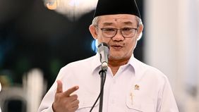 Menteri Pendidikan Dasar dan Menengah (Mendikdasmen), Abdul Mu&rsquo;ti, memastikan bahwa program unggulan pemerintah, Makan Bergizi Gratis (MBG) dan kemungkinan akan melibatkan kantin sekolah.