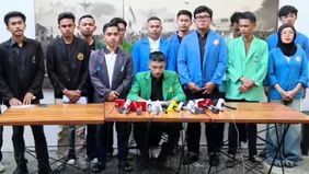 Sejumlah organisasi mahasiswa dari berbagai perguruan tinggi membantah keterlibatan mereka dalam aliansi yang menamakan diri BEM Bersatu. Bantahan itu muncul setelah aliansi tersebut menjadi sorotan publik karena melontarkan tudingan adanya jaringan 