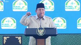 Prabowo Subianto mengungkapkan pemerintah berencana menutup sekitar 700 hingga 800 perusahaan badan usaha milik negara (BUMN) yang dinilai tidak sehat dan terus mencatat kerugian.
