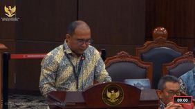 Dua saksi ahli yang dihadirkan DPR RI dalam sidang pengujian materiil Undang-Undang Nomor 17 Tahun 2025 tentang APBN Tahun Anggaran 2026 di Mahkamah Konstitusi (MK) menyebut program Makan Bergizi Gratis (MBG) konstitusional.