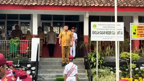Pemerintah Kabupaten Bogor terus memperkuat komitmennya dalam meningkatkan kualitas pendidikan melalui Program Kami Mendengar. Program ini menjadi sarana bagi pemerintah daerah untuk mendengar langsung aspirasi dari lingkungan sekolah sekaligus memas