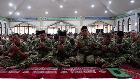 Mabes TNI menggelar peringatan Tahun Baru Islam 1448 H yang diikuti para Pejabat Utama, prajurit, dan PNS Mabes TNI di Masjid Panglima Soedirman, Mabes TNI Cilangkap, Jakarta Timur, Rabu, 24 Juni 2026