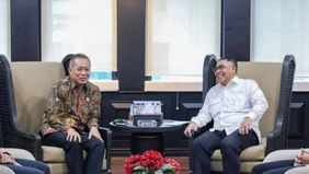 Badan Amil Zakat Nasional (Baznas) RI dan Kementerian Koperasi (Kemenkop) menjajaki kolaborasi strategis untuk memperkuat sektor usaha mikro, khususnya bagi para mustahik, melalui pengembangan kelembagaan koperasi.