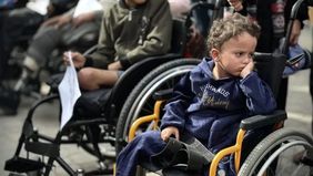 Perserikatan Bangsa-Bangsa (PBB) melaporkan bahwa puluhan ribu warga Palestina di Jalur Gaza mengalami gangguan pendengaran akibat paparan suara ledakan berulang dari serangan udara Israel sejak Oktober 2023.