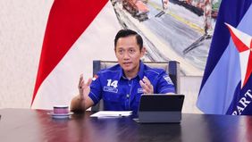 Ketua Umum Partai Demokrat Agus Harimurti Yudhoyono (AHY) mengajak seluruh kader partainya memperkuat soliditas organisasi sekaligus terus berkontribusi dalam pembangunan di tingkat daerah maupun nasional.