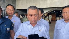 Menteri Perhubungan Dudy Purwagandhi menegaskan rencana penerapan potongan komisi ojek online sebesar 8 persen saat ini hanya ditujukan untuk layanan transportasi daring roda dua.