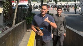 Mantan Menteri Pemuda dan Olahraga, Ario Bimo Nandito Ariotedjo atau Dito Ariotedjo, memenuhi panggilan penyidik Komisi Pemberantasan Korupsi (KPK) sebagai saksi dalam penyidikan perkara dugaan korupsi pengelolaan kuota haji.

