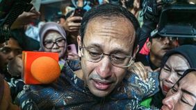 Majelis Hakim Pengadilan Tindak Pidana Korupsi menguraikan sejumlah keadaan yang memberatkan maupun meringankan sebelum menjatuhkan hukuman kepada terdakwa Nadiem Anwar Makarim dalam perkara dugaan korupsi pengadaan Chromebook.
