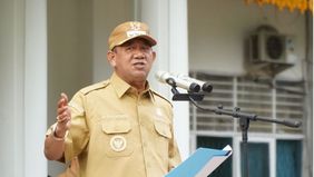 Wakil Ketua KPK Fitroh Rohcahyanto menangkap Bupati Langkat Syah Afandin dalam operasi tangkap tangan di Sumut.