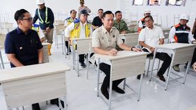 Menteri Koordinator Bidang Infrastruktur dan Pembangunan Kewilayahan Agus Harimurti Yudhoyono (AHY) menegaskan bahwa program Sekolah Rakyat tidak sekadar membangun gedung pendidikan, tetapi menjadi investasi jangka panjang untuk menciptakan masa depa