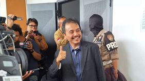 Polda Metro Jaya menyatakan menghormati putusan Pengadilan Negeri Jakarta Selatan yang mengabulkan sebagian permohonan praperadilan yang diajukan Roy Suryo terkait kasus penggeledahan, penangkapan, dan penahanannya.