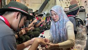 Bersama Merajut Asa Kita, para perajin difabel memperoleh akses bahan baku, pendampingan, hingga pemasaran, sehingga mereka dapat berkarya dari rumah sesuai kondisi mobilitas masing-masing.