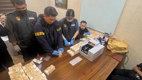Polda Metro Jaya mengungkap temuan penting dalam penggeledahan yang dilakukan bersama Korps Pemberantasan Tindak Pidana Korupsi (Kortas Tipidkor) Polri di Kafe De'Clan, Cipete, Jakarta Selatan.