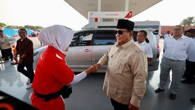 Menurutnya, sejak B50 mulai diperkenalkan, banyak pelanggan yang penasaran dan bertanya mengenai bahan bakar baru tersebut.