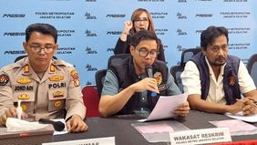 Polres Metro Jakarta Selatan mengungkap peran masing-masing dari empat tersangka dalam kasus dugaan penyekapan dan penganiayaan terhadap AL, pegawai baru di salah satu lapangan padel di kawasan Kebayoran Lama, Jakarta Selatan.