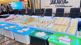 Polda Metro Jaya mengungkapkan adanya barang bukti yang tak biasa dalam rangkaian penggeledahan terkait penyidikan dugaan korupsi pengadaan batu bara, PT ASABRI, dan Krakatau Steel.