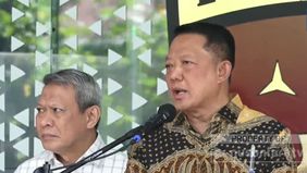 "Kami yakin bisa dipertanggungjawabkan dengan benar. Tapi kami tidak akan mempertanggungjawabkan di forum ini (doorstop wartawan),"