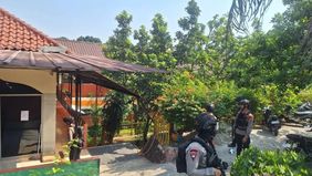 Kegiatan hari pertama Masa Pengenalan Lingkungan Sekolah (MPLS) di SDN Srengseng Sawah 15 Pagi, Jagakarsa, Jakarta Selatan, dihentikan setelah muncul dugaan ancaman bom yang dikirim melalui pesan pribadi kepada guru pada Senin, 13 Juli 