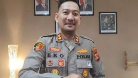 Kepala Kepolisian Resor (Kapolres) Lombok Tengah, Nusa Tenggara Barat, Ajun Komisaris Besar Polisi Eko Yusmiarto memenuhi panggilan Komisi III DPR RI untuk memberikan penjelasan mengenai penanganan kasus santri yang terbakar di sebuah pondok pesantre