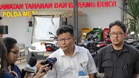Kuasa hukum tersangka dugaan korupsi dan tindak pidana pencucian uang (TPPU) berinisial DR atau Don Ritto, Handika Hanggowongso, membantah kliennya memiliki keterkaitan dengan tiga klaster perkara dugaan korupsi yang saat ini sedang diselidiki.