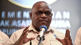 Sebuah unggahan di Facebook mengklaim Menteri Hak Asasi Manusia (HAM) Natalius Pigai meminta masyarakat desa berbelanja sebesar Rp1 juta setiap bulan di Koperasi Desa (Kopdes) agar omzet koperasi tersebut cepat meningkat.
