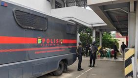 Tersangka kasus dugaan tindak pidana korupsi dan tindak pidana pencucian uang (TPPU), Don Ritto (DR), dijadwalkan menjalani pelimpahan tahap II ke Kejaksaan Agung pada hari ini, Jumat, 17 Juli 2026