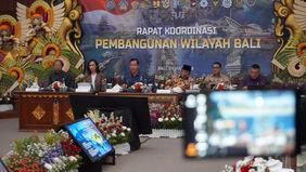 Menteri Koordinator Bidang Infrastruktur dan Pembangunan Kewilayahan Agus Harimurti Yudhoyono (AHY) memetakan pembagian tugas kementerian dan lembaga guna memperkuat arah pembangunan di Bali yang berkelanjutan.

