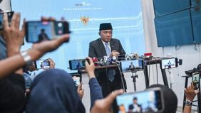 Menteri Sekretaris Negara Prasetyo Hadi mengungkapkan pemerintah tengah menyiapkan Lembaga Universitas Republik Indonesia sebagai institusi yang akan berperan mencetak calon-calon pemimpin bangsa.
