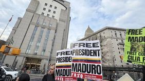  Pengadilan Amerika Serikat menetapkan bahwa persidangan Presiden Venezuela Nicolas Maduro dan istrinya, Cilia Flores, akan dimulai pada Selasa, 1 Juni 2027. 