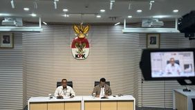 Komisi Pemberantasan Korupsi (KPK) membenarkan telah menetapkan Kepala Kantor Bea Cukai Kediri, Gatot Heroe Hernanda, sebagai tersangka baru dalam pengembangan perkara dugaan korupsi di lingkungan Direktorat Jenderal Bea dan Cukai Kementerian Keuanga