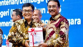Komisi Pemberantasan Korupsi (KPK) memeriksa Sekretaris Jenderal Kementerian Agraria dan Tata Ruang/Badan Pertanahan Nasional (ATR/BPN) Dalu Agung Darmawan (DAD) sebagai saksi dalam penyidikan perkara dugaan suap yang menjerat Bupati Kuansing.