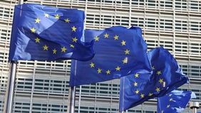 Komisi Eropa menjatuhkan sanksi kepada perusahaan teknologi asal Amerika Serikat, Google, berupa denda senilai 890 juta euro atau sekitar Rp18,2 triliun karena dinilai melanggar ketentuan dalam Undang-Undang Pasar Digital (Digital Markets Act/DMA).