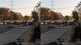 Rekaman dari lokasi memperlihatkan puing-puing kendaraan berserakan di jalan, sementara beberapa orang diduga menjadi korban dalam insiden tersebut , sumber lain menyebut terjadi tabrakan dua truk.

