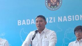 Badan Gizi Nasional (BGN) menghentikan operasional 833 dapur Satuan Pelayanan Pemenuhan Gizi (SPPG) yang tersebar di berbagai daerah di Indonesia karena terbukti melakukan pelanggaran terhadap standar operasional.

