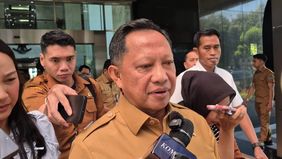 Menteri Dalam Negeri (Mendagri) Tito Karnavian meminta Menteri Keuangan Purbaya Yudhi Sadewa segera menyetujui pencairan anggaran sekitar Rp6 triliun guna mempercepat rehabilitasi dan rekonstruksi wilayah terdampak bencana di Aceh.

