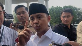 Prabowo Subianto menggelar rapat terbatas bersama sejumlah menteri dan kepala lembaga di Kompleks Istana Kepresidenan, Jakarta, Selasa, 28 Juli 2026.
