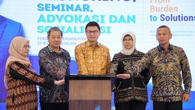 -Badan Pengawas Obat dan Makanan (BPOM) mengintensifkan upaya perlindungan kesehatan masyarakat melalui advokasi dan sosialisasi tiga peraturan, tiga keputusan, serta 15 buku pedoman terkait keamanan pangan.