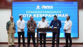 Badan Pengelola Keuangan Haji (BPKH) dan Lembaga Ketahanan Nasional Republik Indonesia (Lemhannas RI) resmi menandatangani Nota Kesepahaman (MoU) sebagai langkah strategis untuk memperkuat kualitas sumber daya manusia, tata kelola kelembagaan, serta 